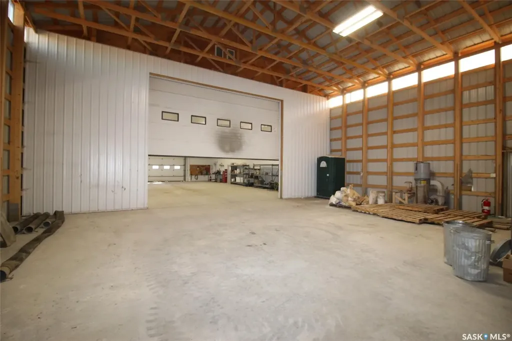 834 - 864 Horsey Road Shaunavon SK S0N 2M0