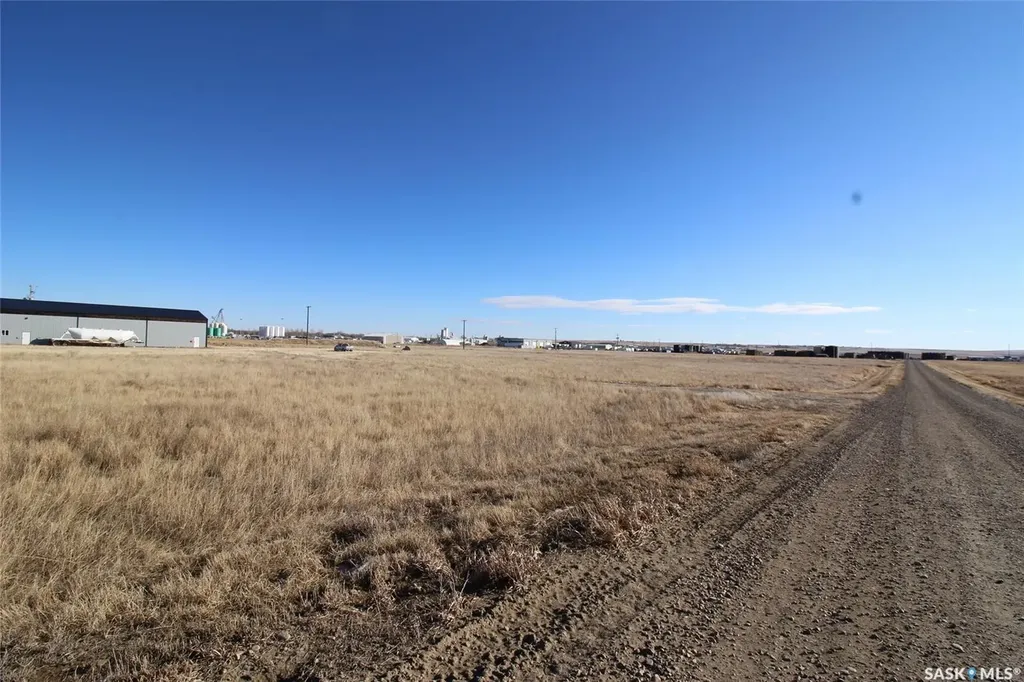834 - 864 Horsey Road Shaunavon SK S0N 2M0