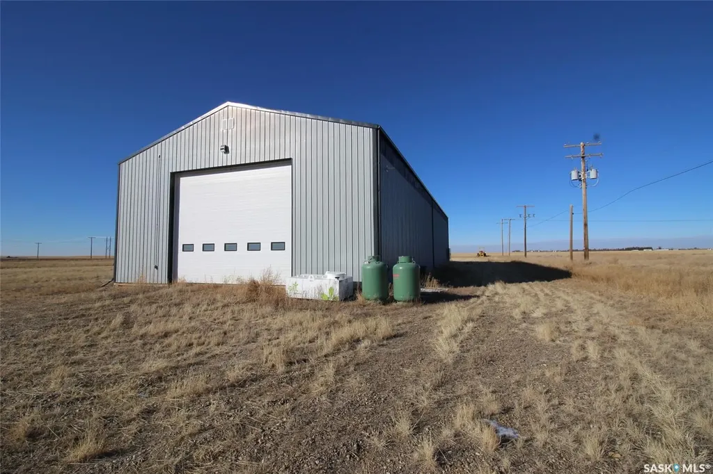 834 - 864 Horsey Road Shaunavon SK S0N 2M0