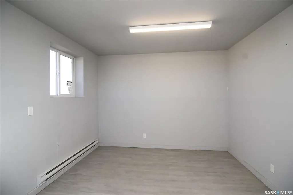 834 - 864 Horsey Road Shaunavon SK S0N 2M0