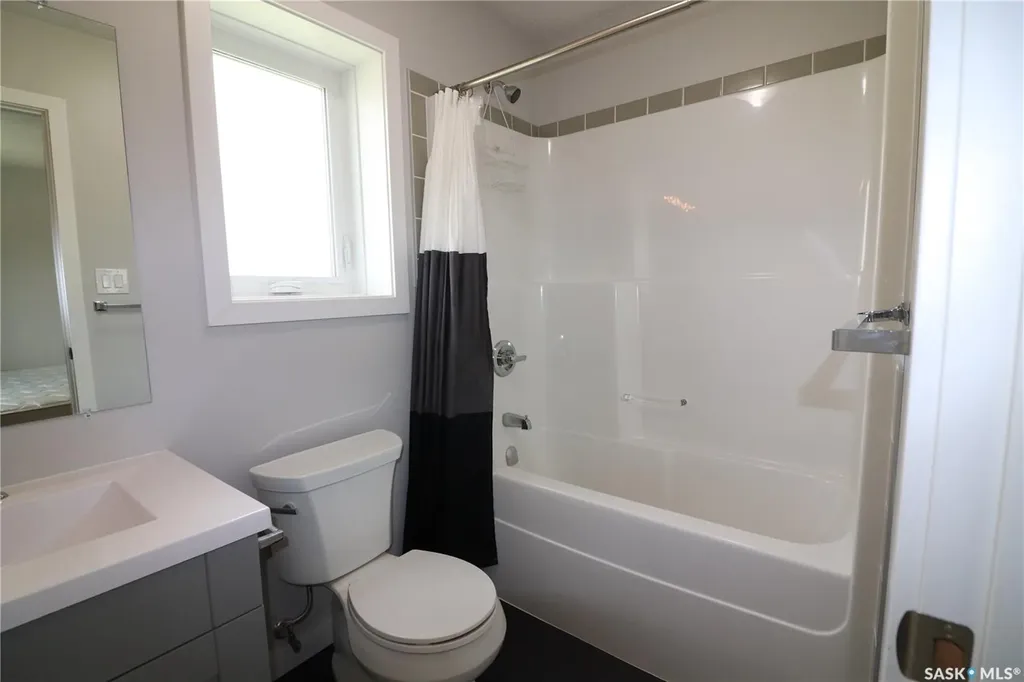 75 And 85 Atlantic Avenue Kerrobert SK S0L 1R0