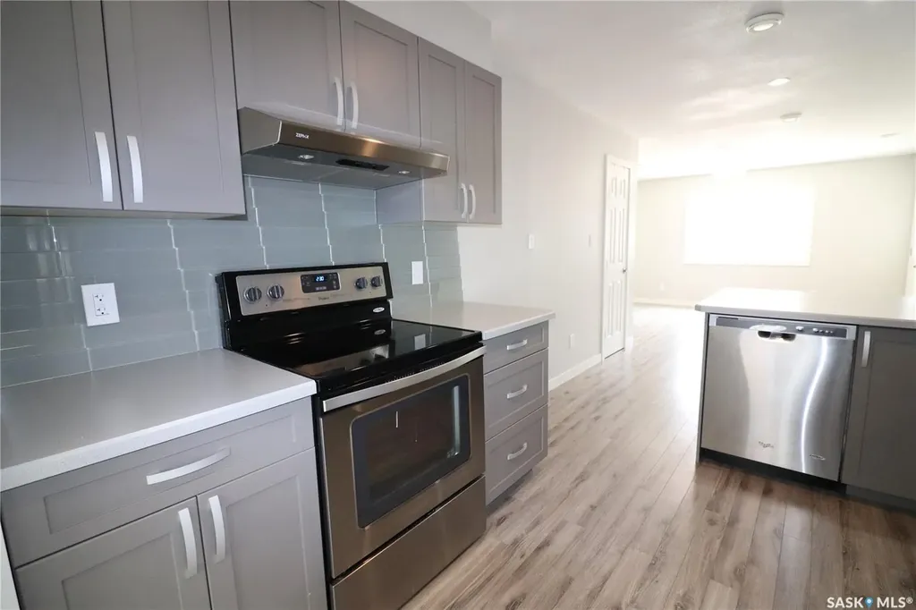 75 And 85 Atlantic Avenue Kerrobert SK S0L 1R0