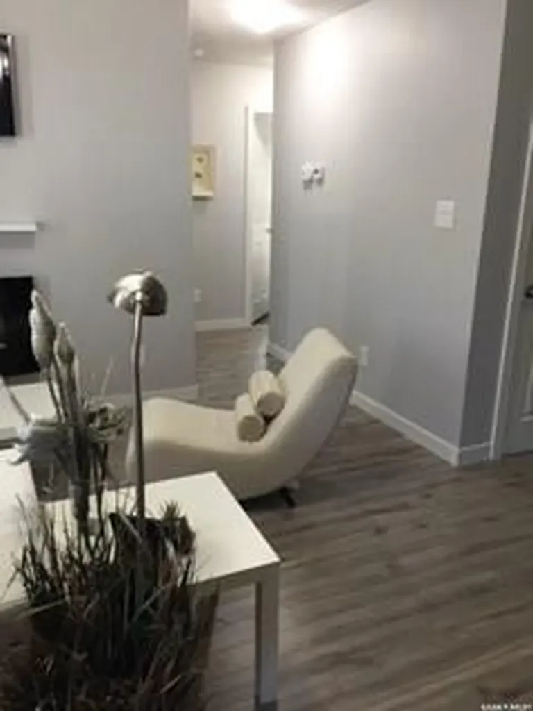 75 And 85 Atlantic Avenue Kerrobert SK S0L 1R0