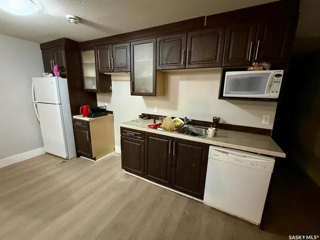 2264 Montreal Street Regina SK S4P 1L6