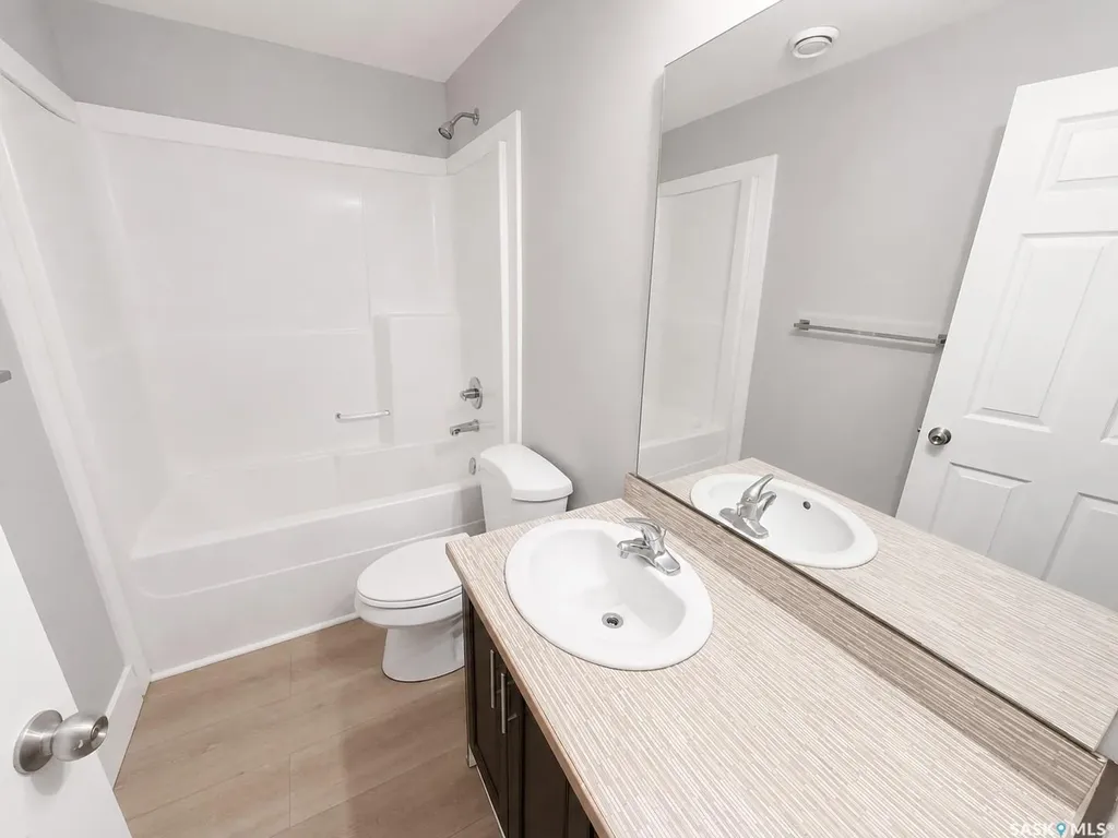 2264 Montreal Street Regina SK S4P 1L6