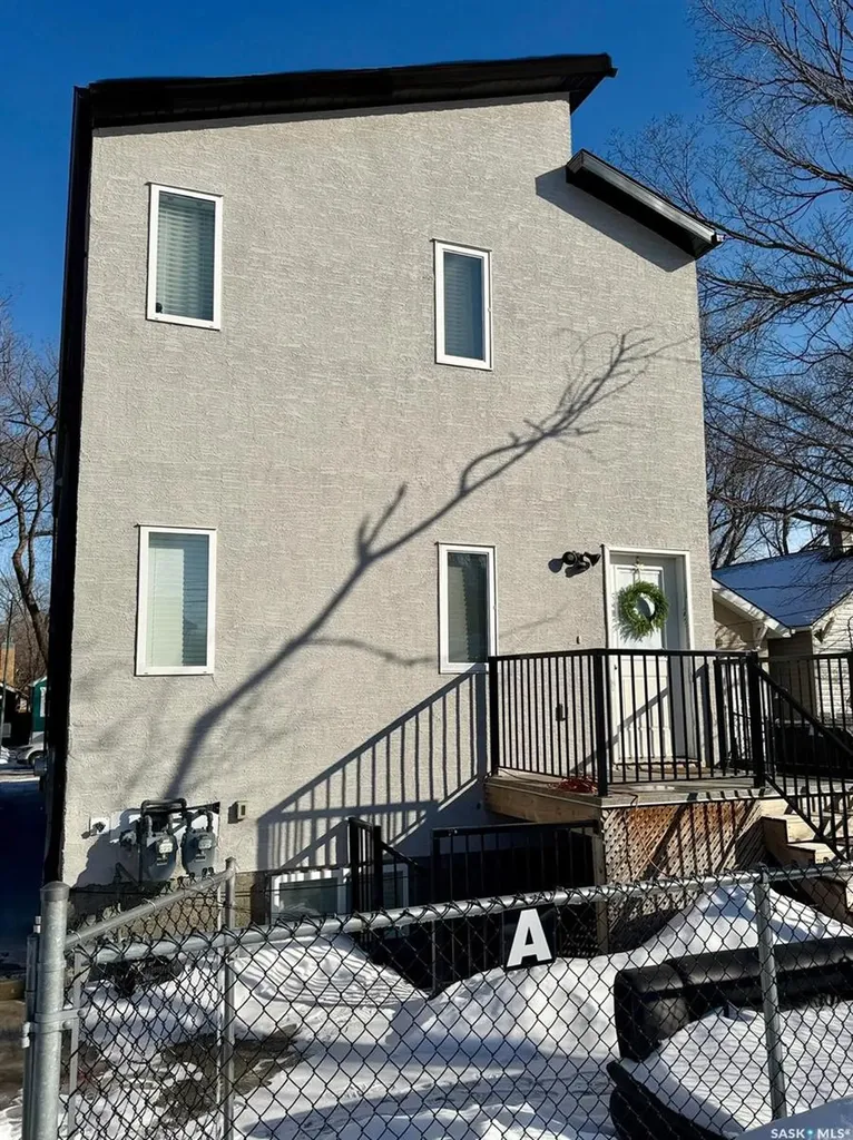 2264 Montreal Street Regina SK S4P 1L6