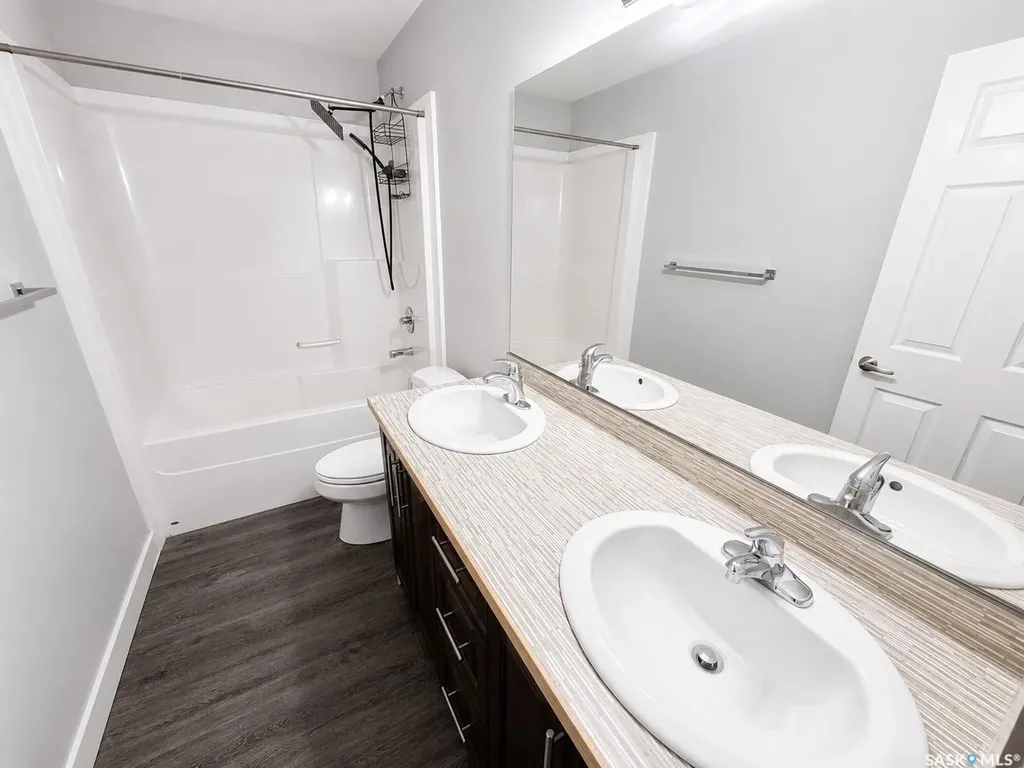 2264 Montreal Street Regina SK S4P 1L6