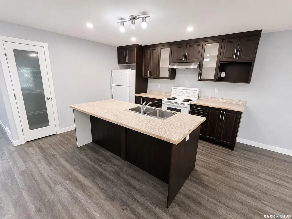 2264 Montreal Street Regina SK S4P 1L6