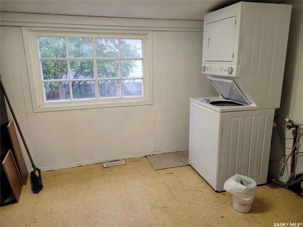 105 Amherst Street Govan SK S0G 1Z0