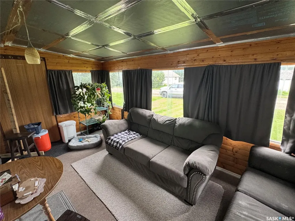 202 2nd Avenue Spalding SK S0K 4C0
