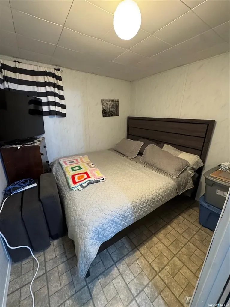 202 2nd Avenue Spalding SK S0K 4C0