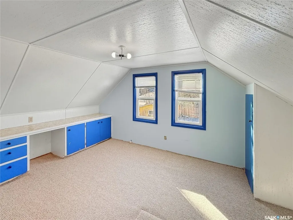 96 10th Avenue NE Swift Current SK S9H 2T2