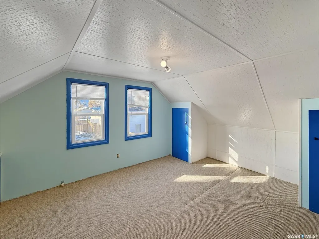 96 10th Avenue NE Swift Current SK S9H 2T2