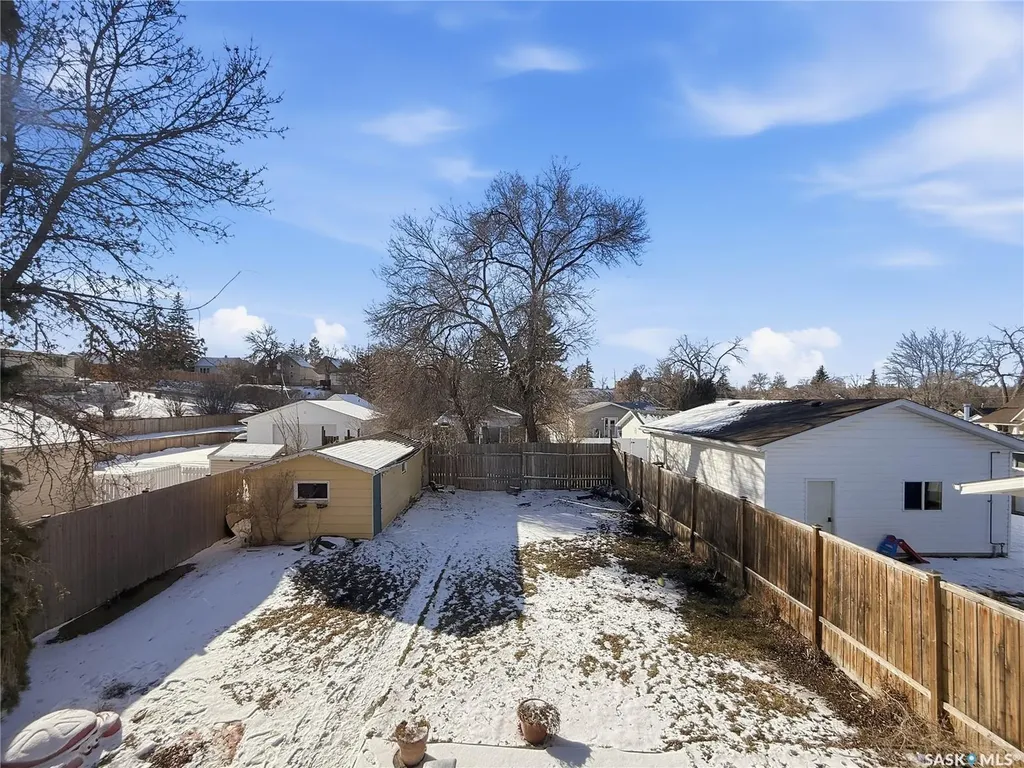 96 10th Avenue NE Swift Current SK S9H 2T2