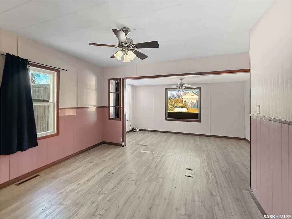 96 10th Avenue NE Swift Current SK S9H 2T2
