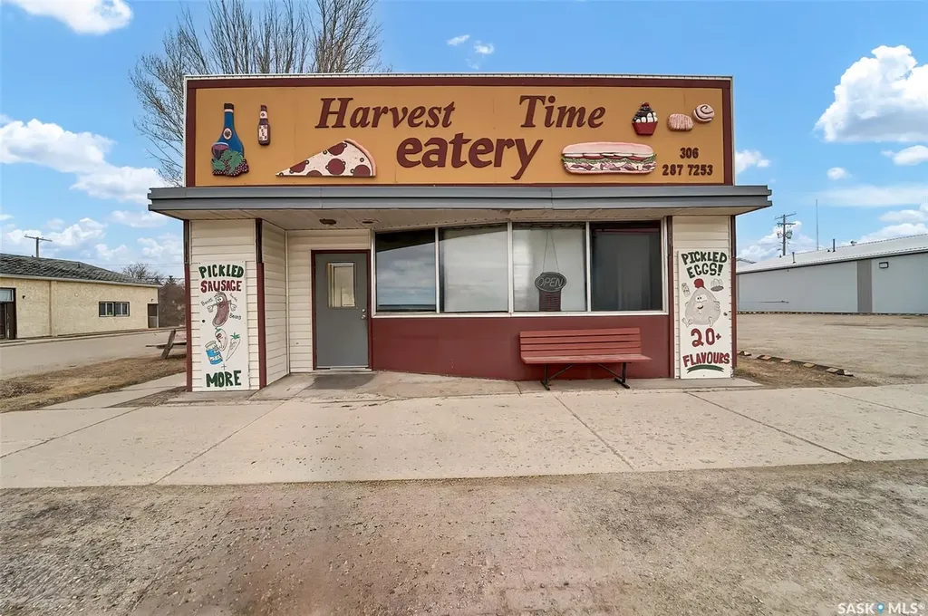 113 Railway Avenue W Watson SK S0K 4V0