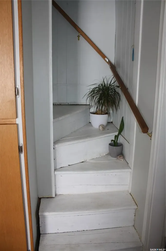 200 3rd Street Dundurn SK S0K 1K0