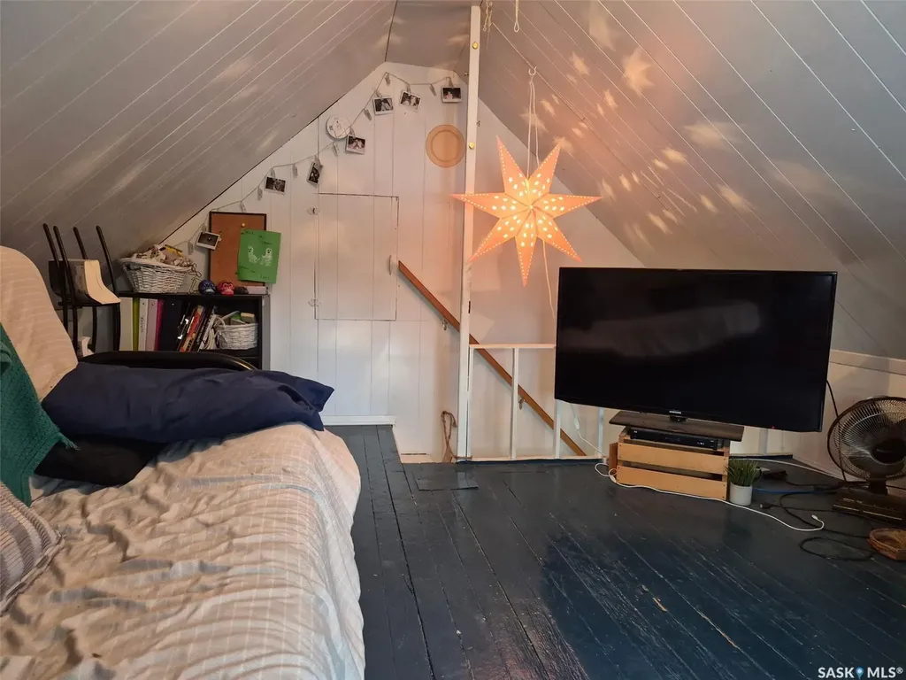 200 3rd Street Dundurn SK S0K 1K0