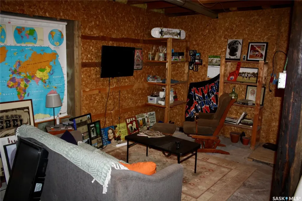 200 3rd Street Dundurn SK S0K 1K0