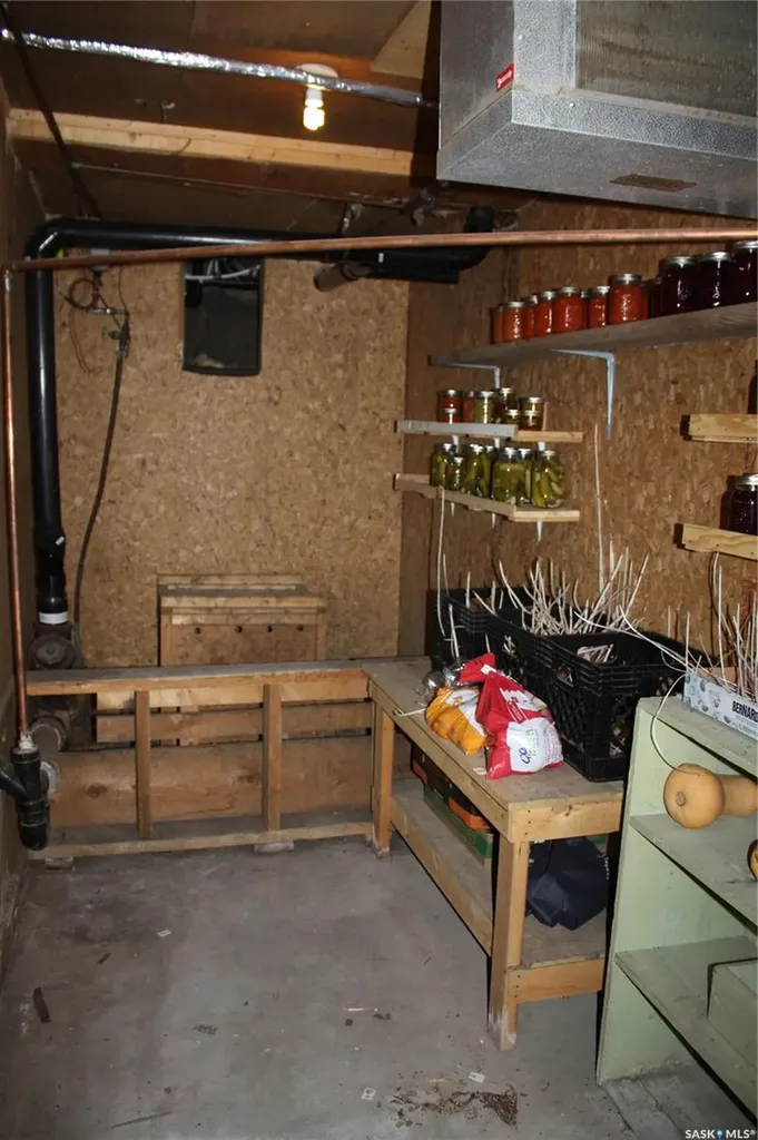 200 3rd Street Dundurn SK S0K 1K0