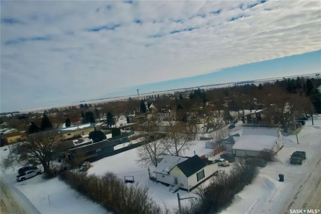 200 3rd Street Dundurn SK S0K 1K0