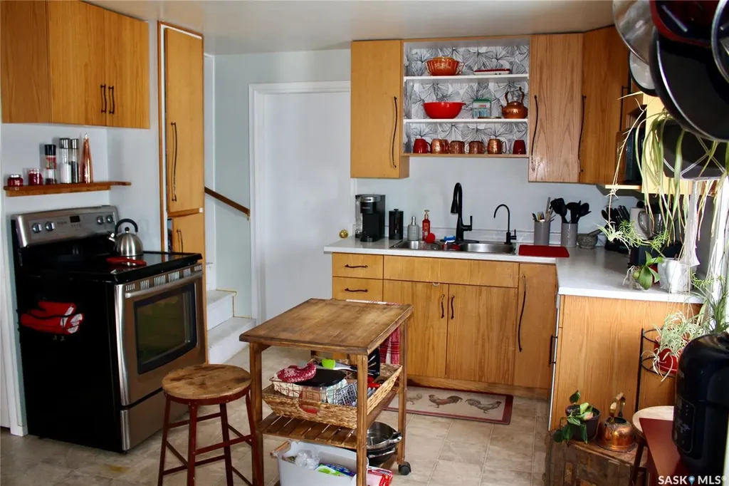 200 3rd Street Dundurn SK S0K 1K0