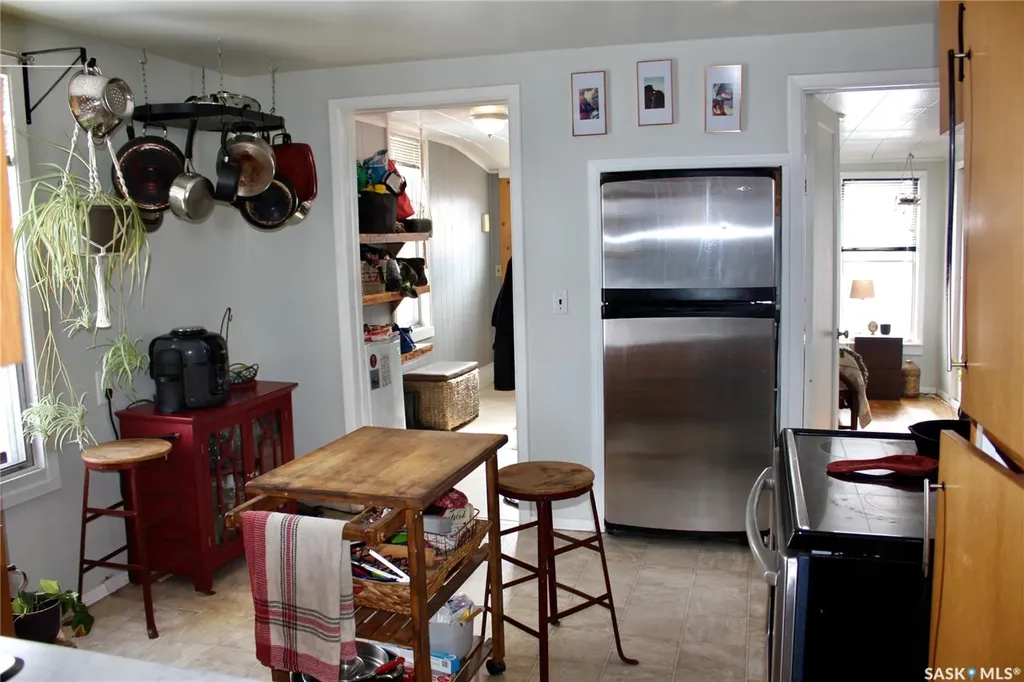 200 3rd Street Dundurn SK S0K 1K0