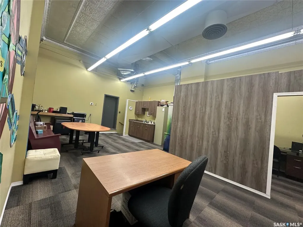 7 Broadway Street W Yorkton SK S3N 0L3