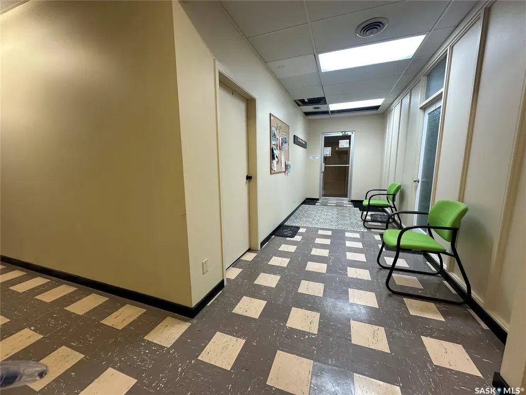 7 Broadway Street W Yorkton SK S3N 0L3