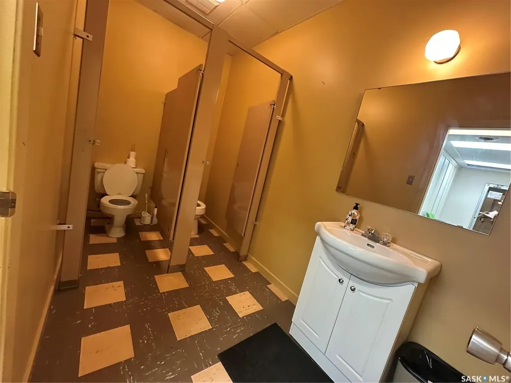 7 Broadway Street W Yorkton SK S3N 0L3