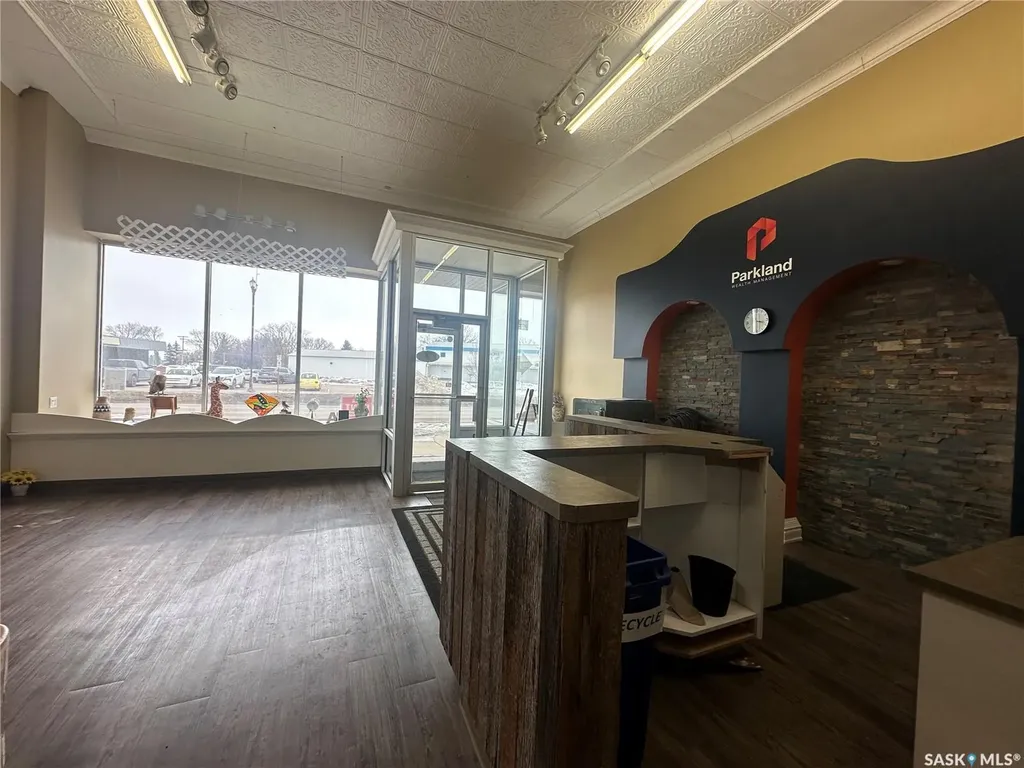 7 Broadway Street W Yorkton SK S3N 0L3