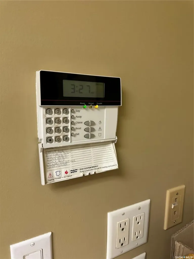 7 Broadway Street W Yorkton SK S3N 0L3