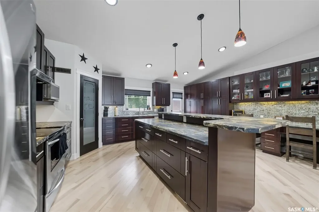 101 6th Avenue W Watrous SK S0K 4T0