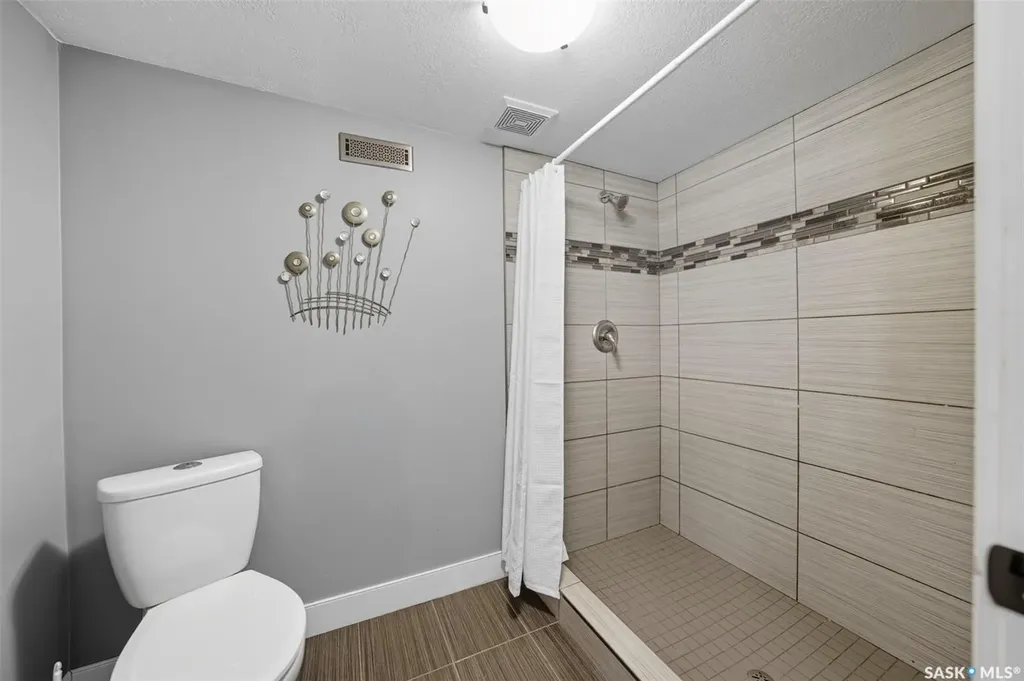 101 6th Avenue W Watrous SK S0K 4T0