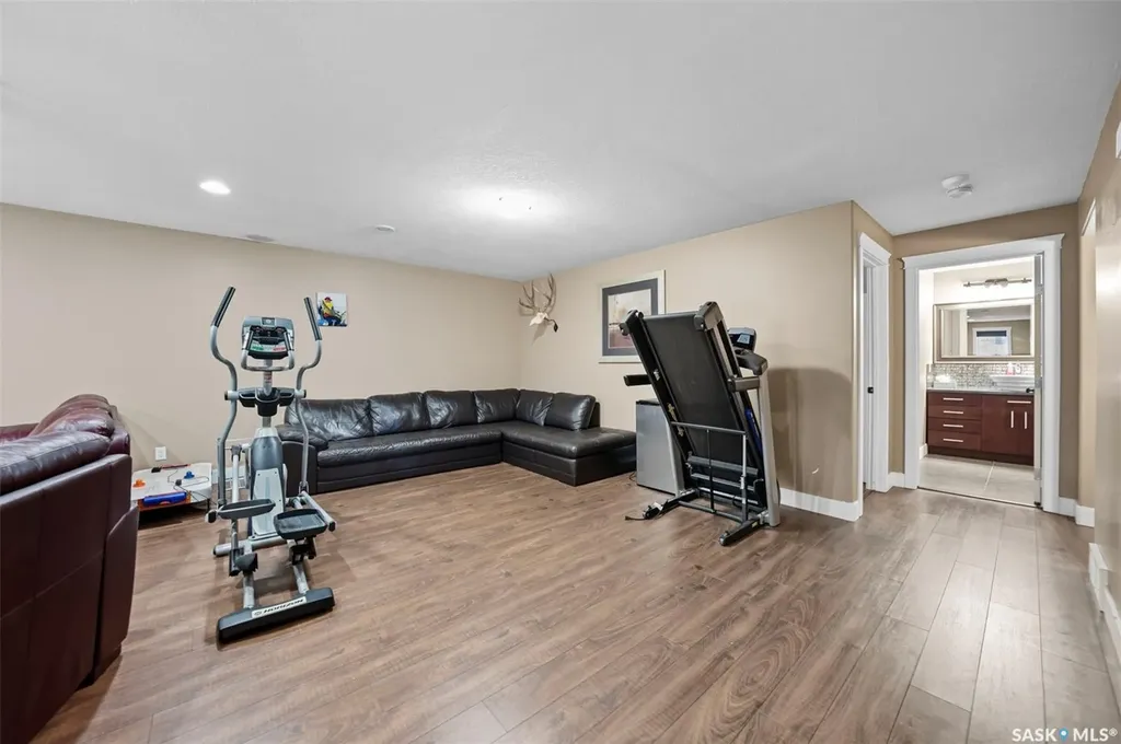 101 6th Avenue W Watrous SK S0K 4T0