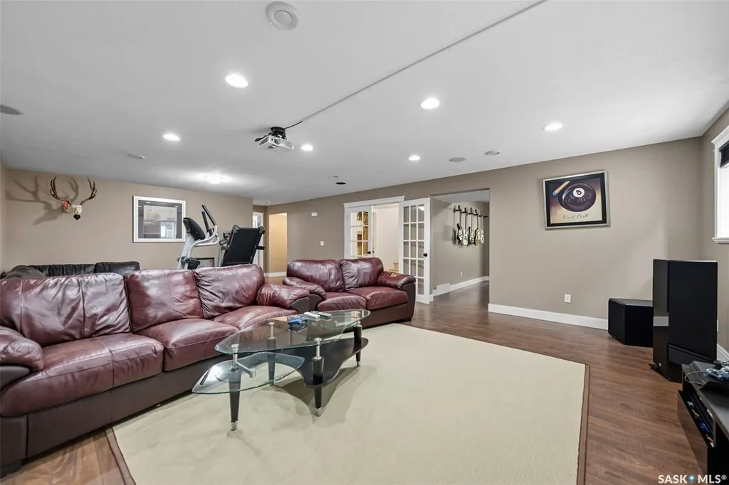 101 6th Avenue W Watrous SK S0K 4T0