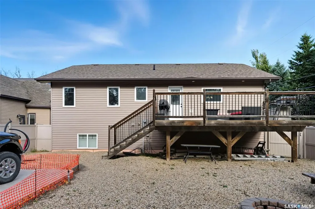 101 6th Avenue W Watrous SK S0K 4T0