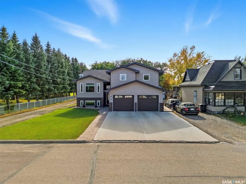 101 6th Avenue W Watrous SK S0K 4T0