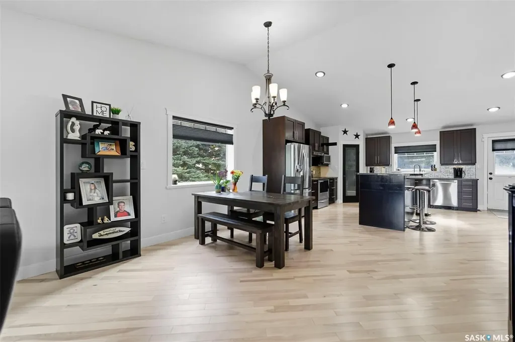 101 6th Avenue W Watrous SK S0K 4T0