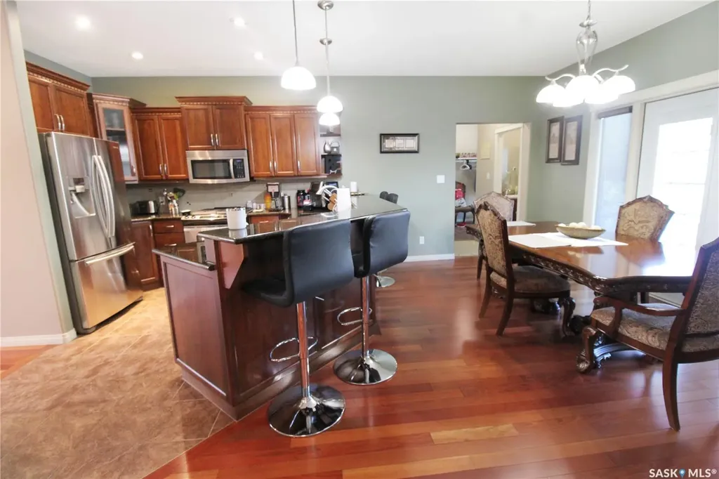 615 Hodgson Drive Swift Current SK S9H 0B4