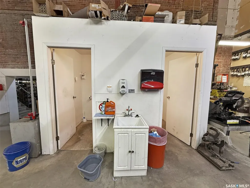 131 Cheadle Street W Swift Current SK S9H 0M6