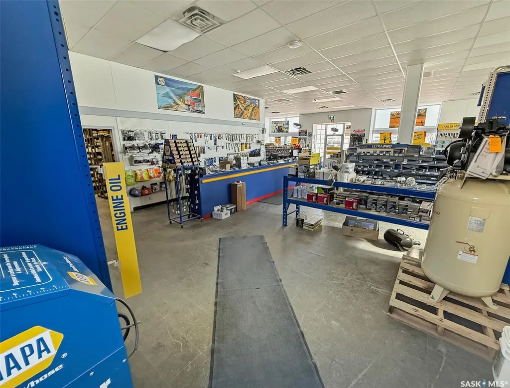131 Cheadle Street W Swift Current SK S9H 0M6