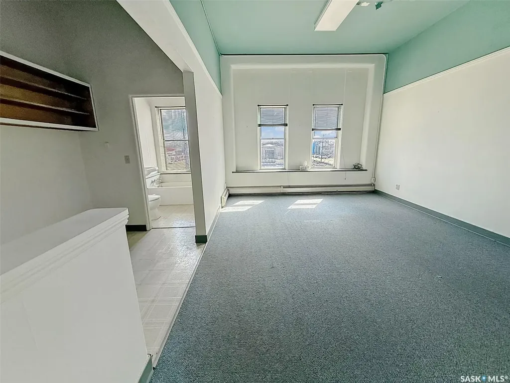 131 Cheadle Street W Swift Current SK S9H 0M6