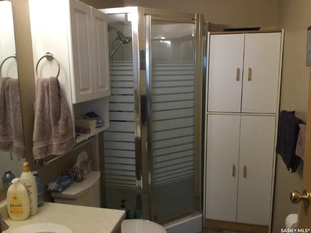 116 2nd Avenue W Kindersley SK S0L 1S0