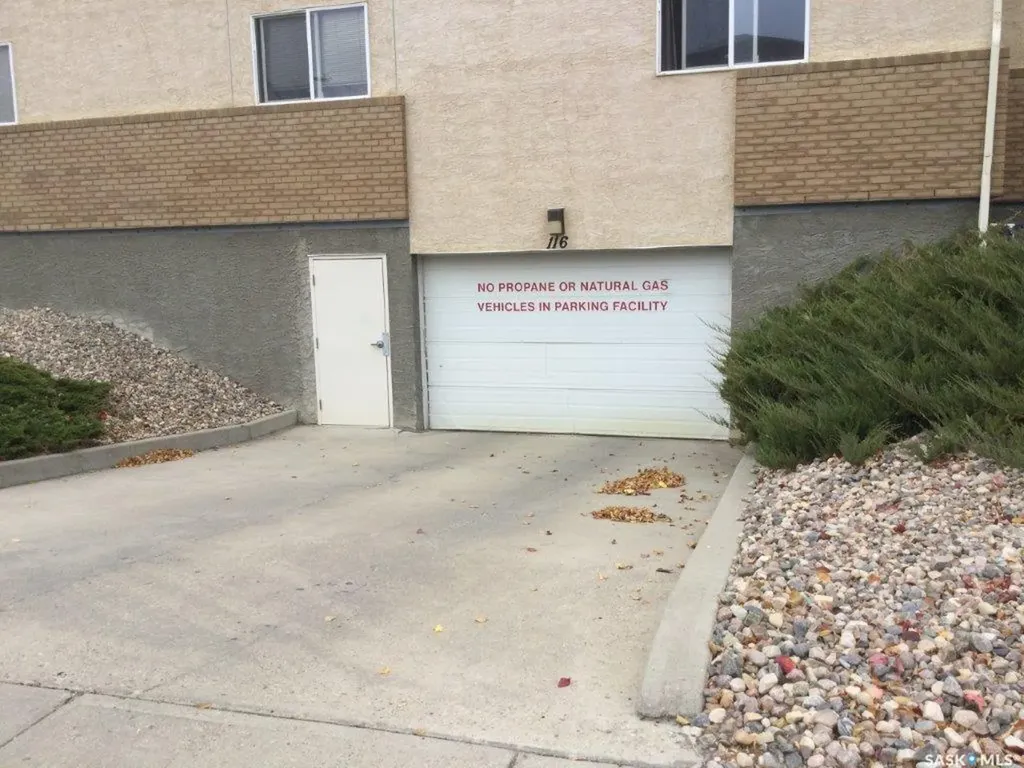 116 2nd Avenue W Kindersley SK S0L 1S0