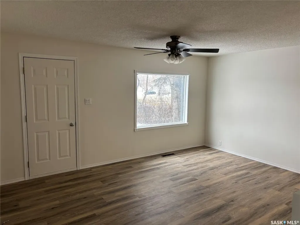 216 3rd Avenue W Kindersley SK S0L 1S0