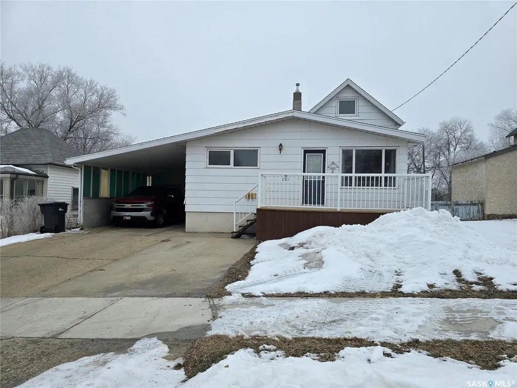 223 Mergens Street Weyburn SK S4H 1R4