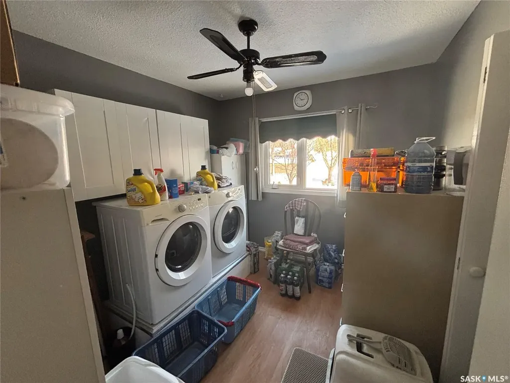 299 9th Avenue Broadview SK S0G 0K0