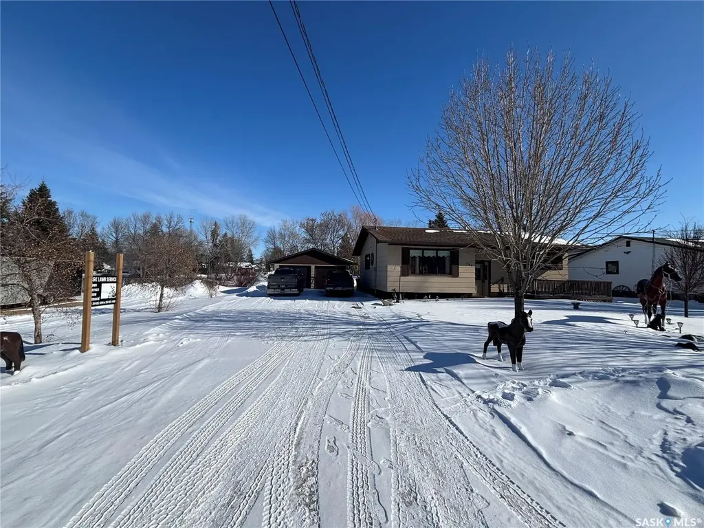 299 9th Avenue Broadview SK S0G 0K0