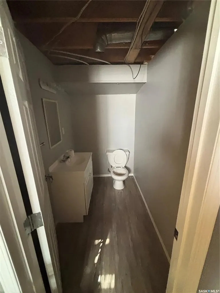 299 9th Avenue Broadview SK S0G 0K0